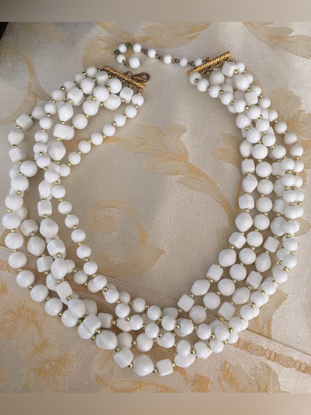 Vintage Five strand white beads necklace gold-tone Elegant Classic Gift Wedding - Picture 7 of 8